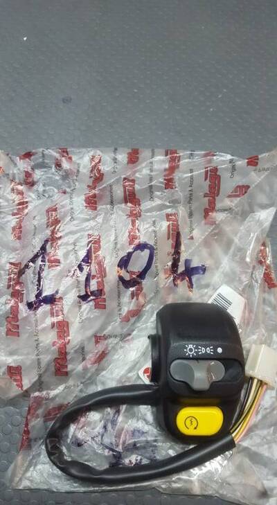 COMMUTATORE LATO DX F12 100 CIAK 125 150 200 Malaguti