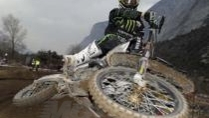 Motocross. Infortunati  Arnaud Tonus e Cristophe Charlier