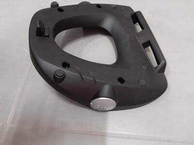Piastre Bauletto Givi monolock