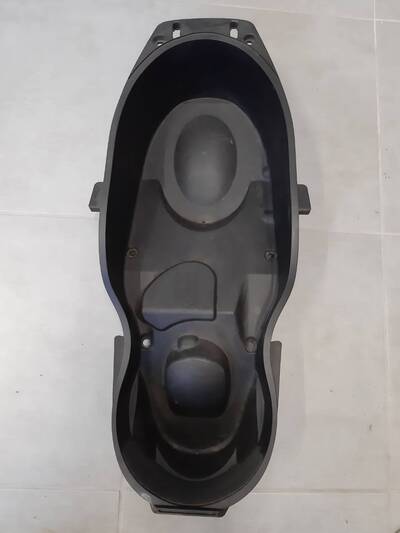 Vano sottosella Yamaha XMax up 125