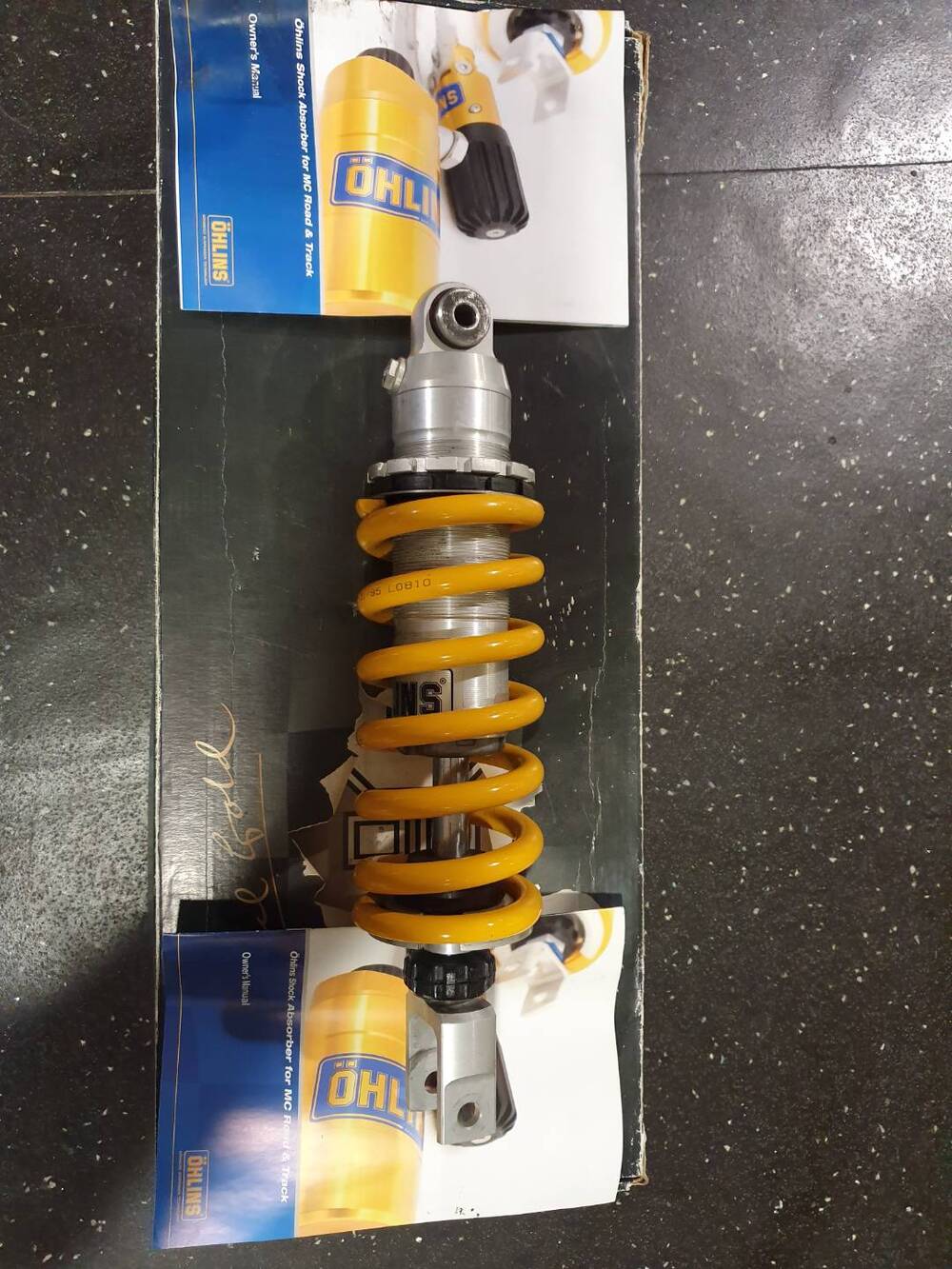 Mono OHLINS Z750 Öhlins (2)