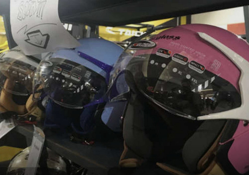 Ecco il casco per chi indossa l'hijab, il velo delle donne musulmane