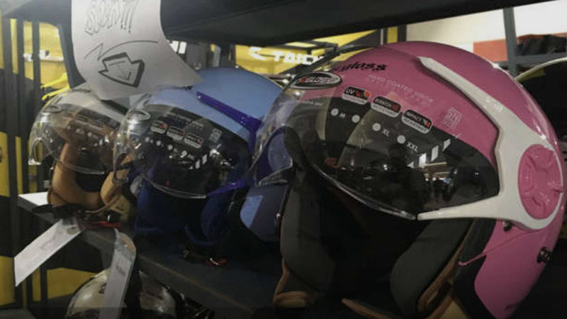 Ecco il casco per chi indossa l&#039;hijab, il velo delle donne musulmane