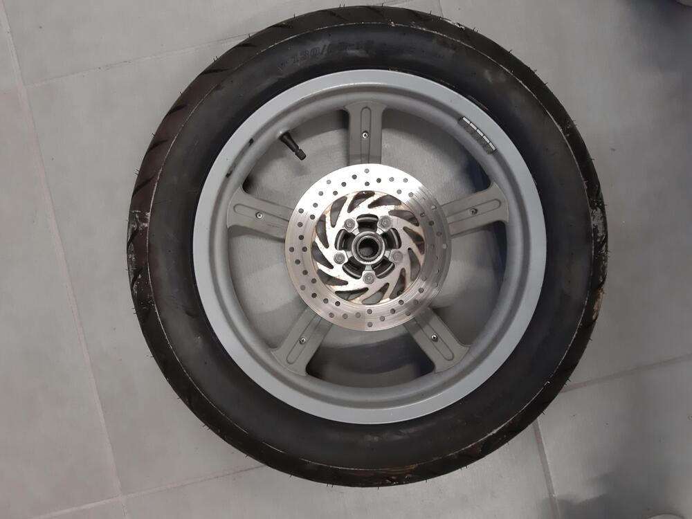 Cerchio ruota posteriore Aprilia Scarabeo (2)