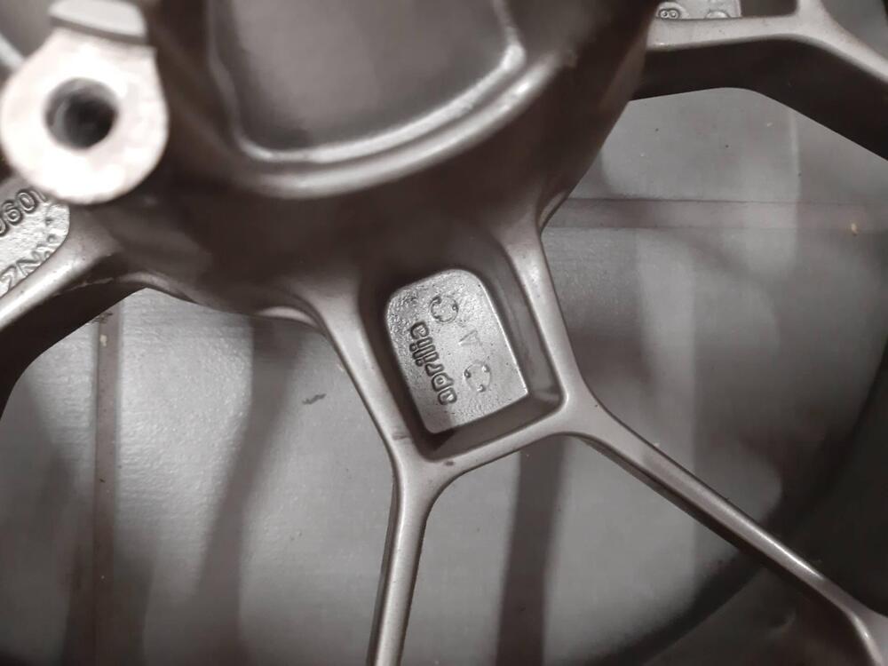 Cerchio ruota posteriore Aprilia Shiver 750 2006 (4)