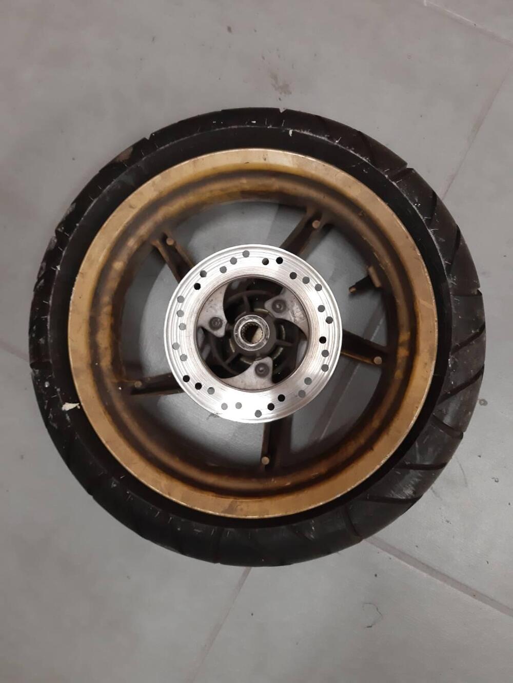 Cerchio ruota posteriore Aprilia Sr 50 (2)