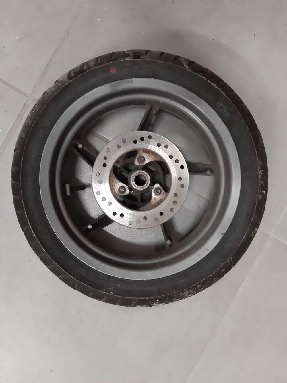 Cerchio ruota posteriore Aprilia Sr 50 (4)