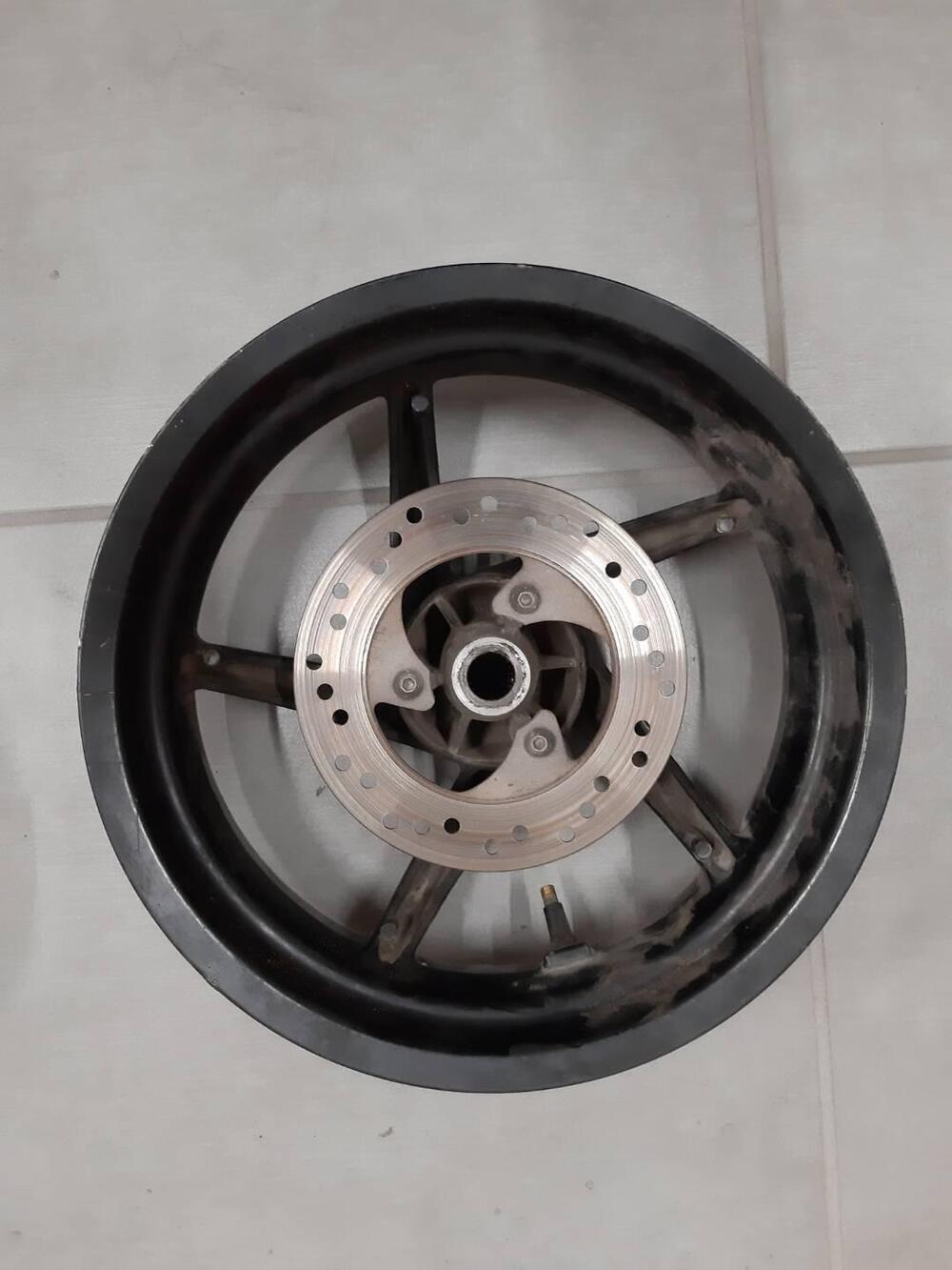 Cerchio posteriore Aprilia Sr 50 (4)