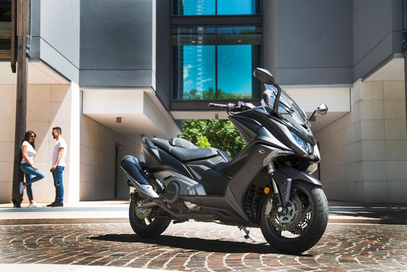 Kymco AK 550, pi&ugrave; potenza con la versione 2020