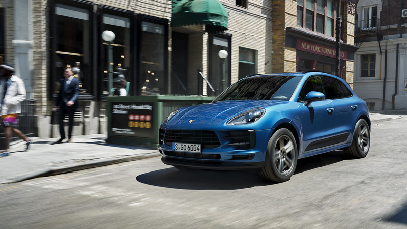 Porsche Macan, dal 2024 solo elettrica? 