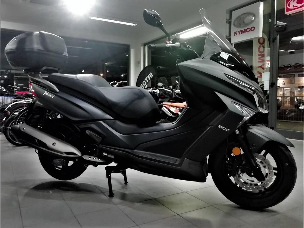 Kymco X-Town 300i City (2021 - 25) (3)