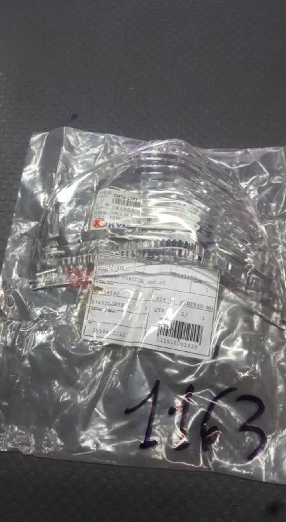 PLASTICA FRECCIA ANT. SX LIKE 50 Kymco