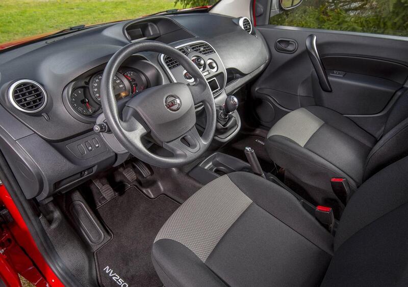 Nissan NV250 (2019-22) (15)