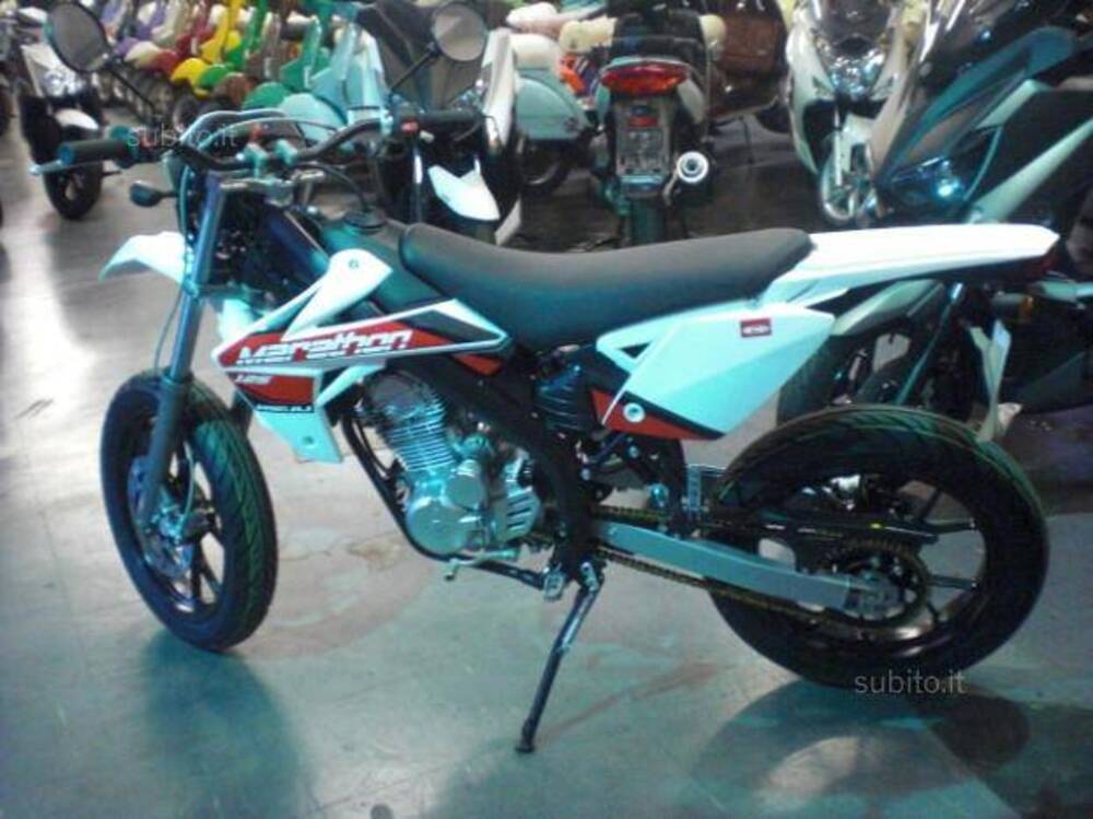 Rieju Marathon 125 Motard A.C. (2011 - 17) (2)