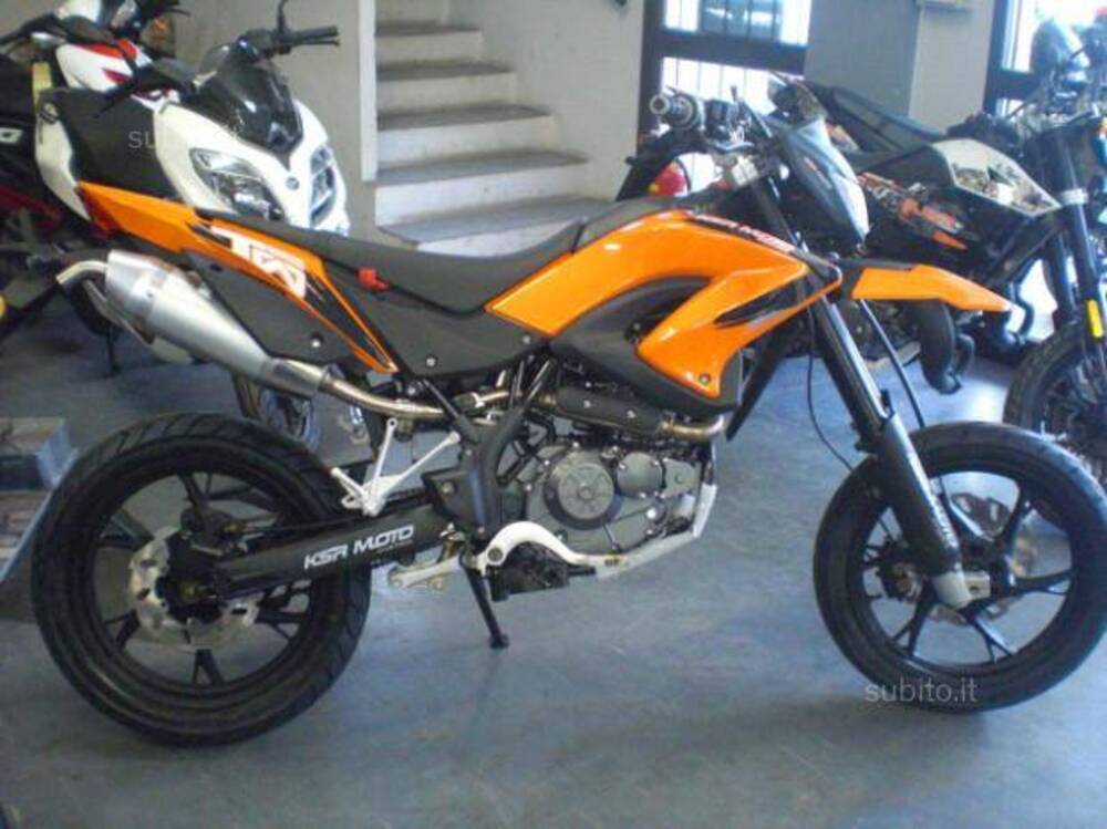 KSR Moto TW 125 SM 4T (2014 - 16) (2)