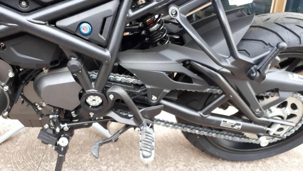 Benelli 752 S (2022 - 25) (6)