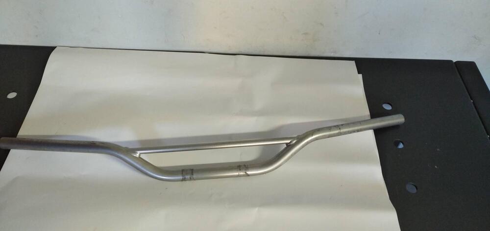 MANUBRIO UNIVERSALE DIAM.22 Yamaha