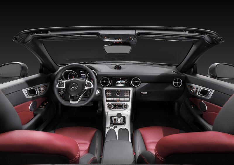 Mercedes-Benz SLC (2016-21) (13)