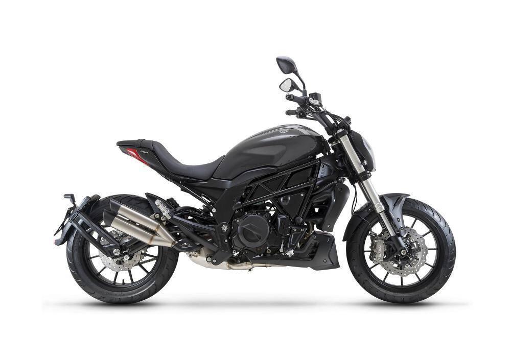 Benelli 502 C (2021 - 25) (2)