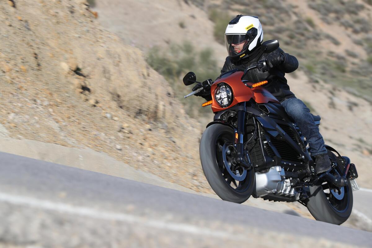 Harley Davidson Triple S: tutto il carattere delle moto di