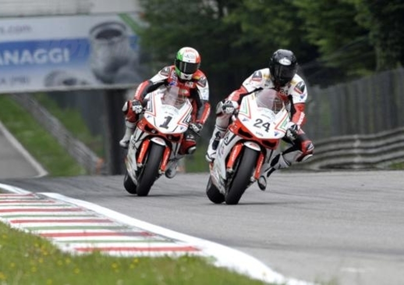 CIV Monza: Luca Conforti vince in rimonta la Superbike, grande spettacolo nelle altre classi