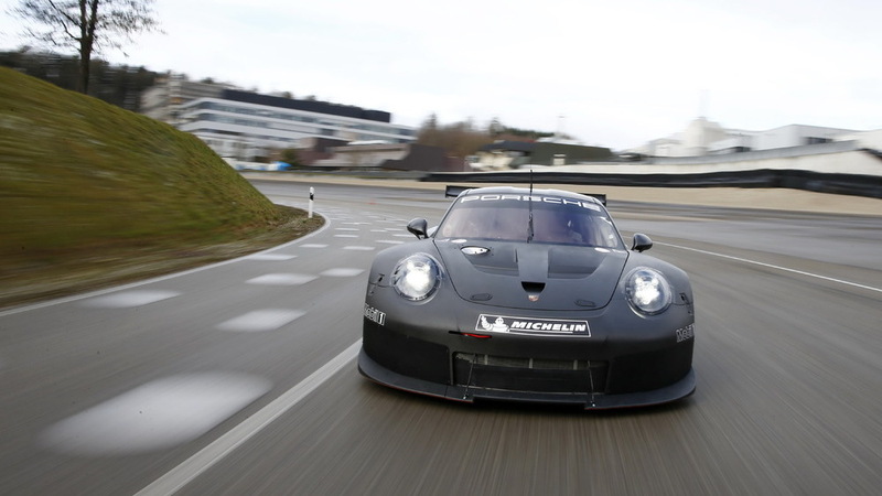 Porsche 911 GTE 2017, ecco le prime immagini