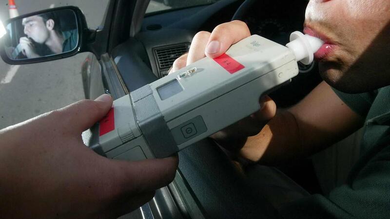 Coronavirus, Polizia Stradale: stop etilometro e controlli per sostanze psicotrope