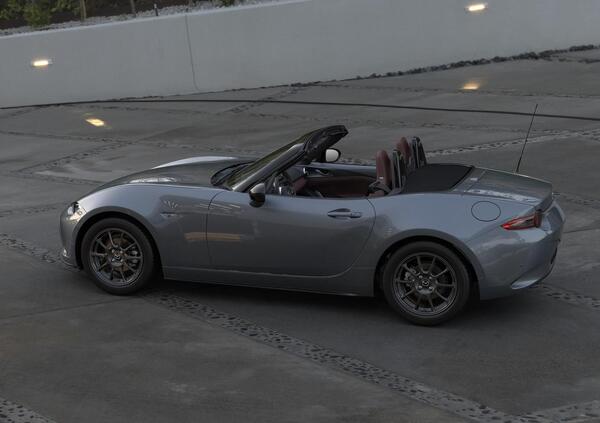 Mazda MX-5 2020: nuovi colori e più sportività