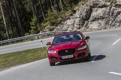 Jaguar AWD: la trazione integrale arriva su XE e XF