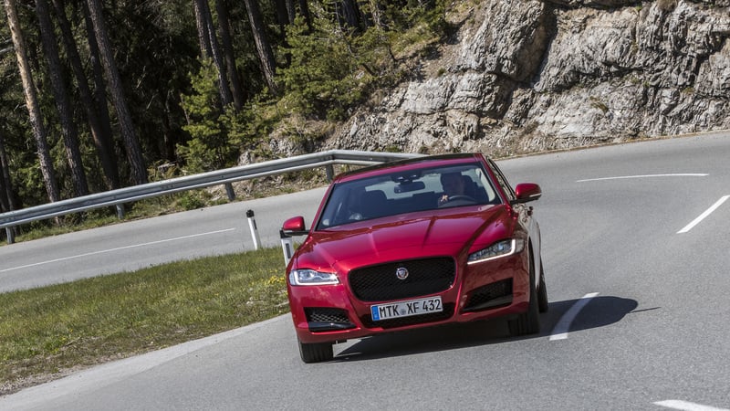 Jaguar AWD: la trazione integrale arriva su XE e XF