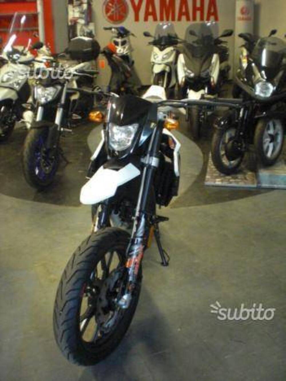 KSR Moto TR 50 SM 2T (2014 - 17) (2)
