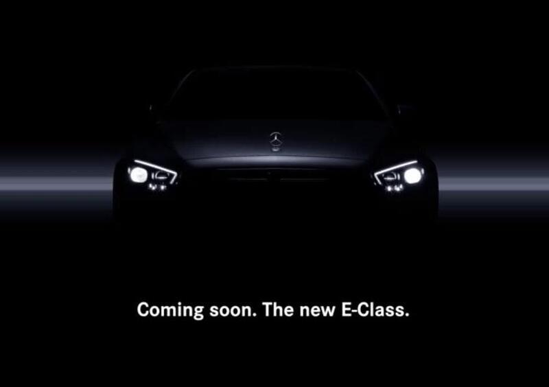 Mercedes Classe E restyling, diffuso un teaser