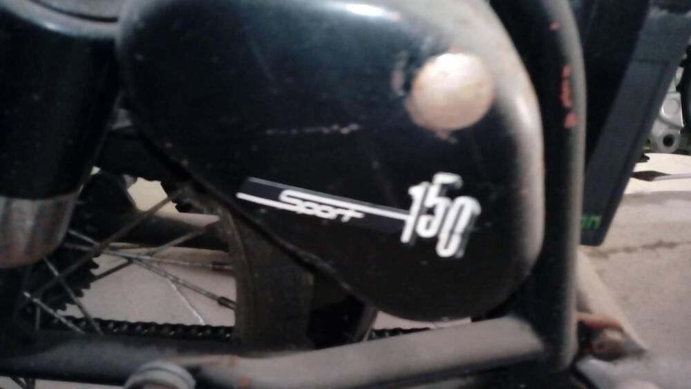 Gilera  150 sport (2)