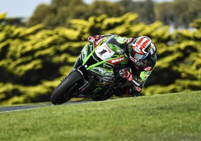 SBK 2020, Jonathan Rea si impone nella Superpole race di Phillip Island