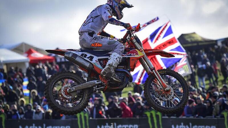 MX 2020. GP del Regno Unito. Jeffrey Herlings su Gajser e Cairoli