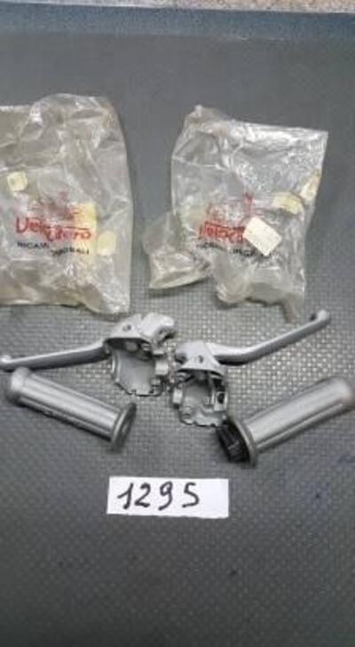 SUPPORTO FRENO ANT E POST COMPLETO DI LEVE/MANOPOL Italjet