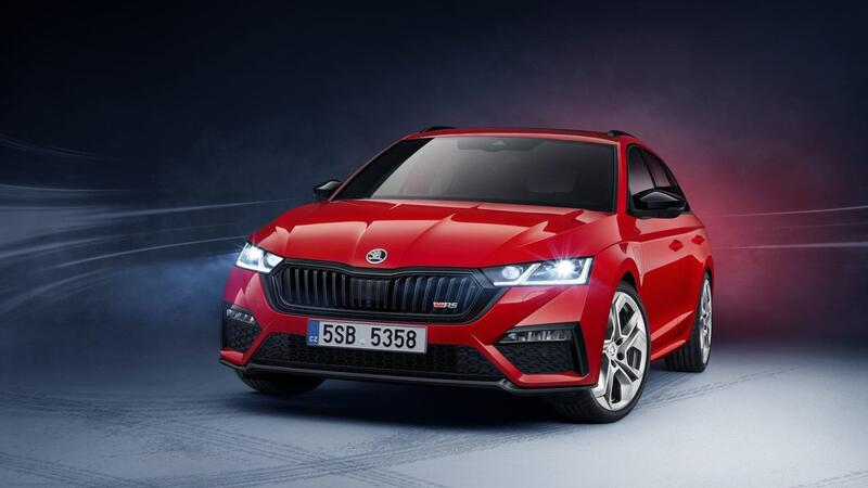 Skoda Octavia RS iV: sportiva da 245 CV e 60 km in elettrico