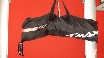 TELO COPRI GAMBE ORIG.YAMAHA TMAX 500