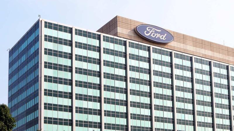 Ford: riduzione degli spostamenti aerei non necessari per tutelare i dipendenti dal coronavirus