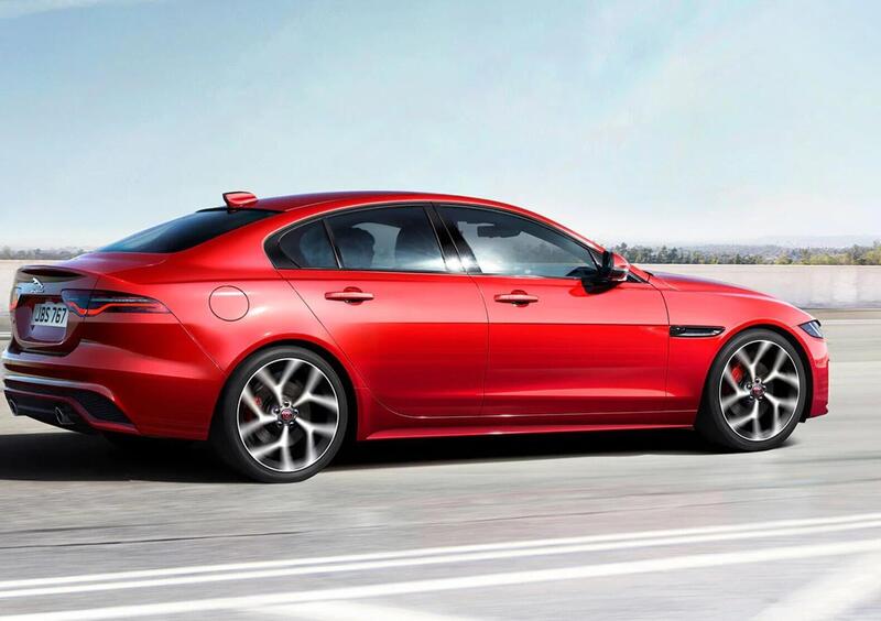 Jaguar XE (2014-23) (2)