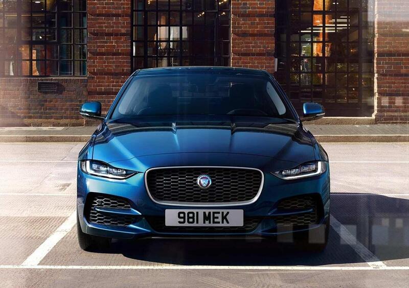 Jaguar XE (2014-23) (3)