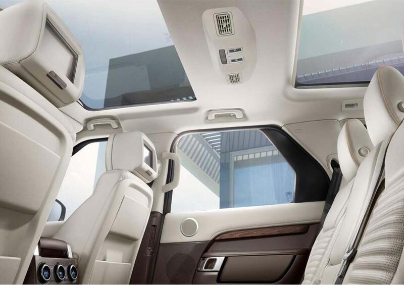Land Rover Discovery (2016-->>) (38)