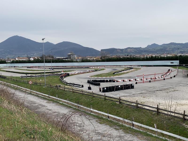 Un&#039;immagine del kartodromo di Borile