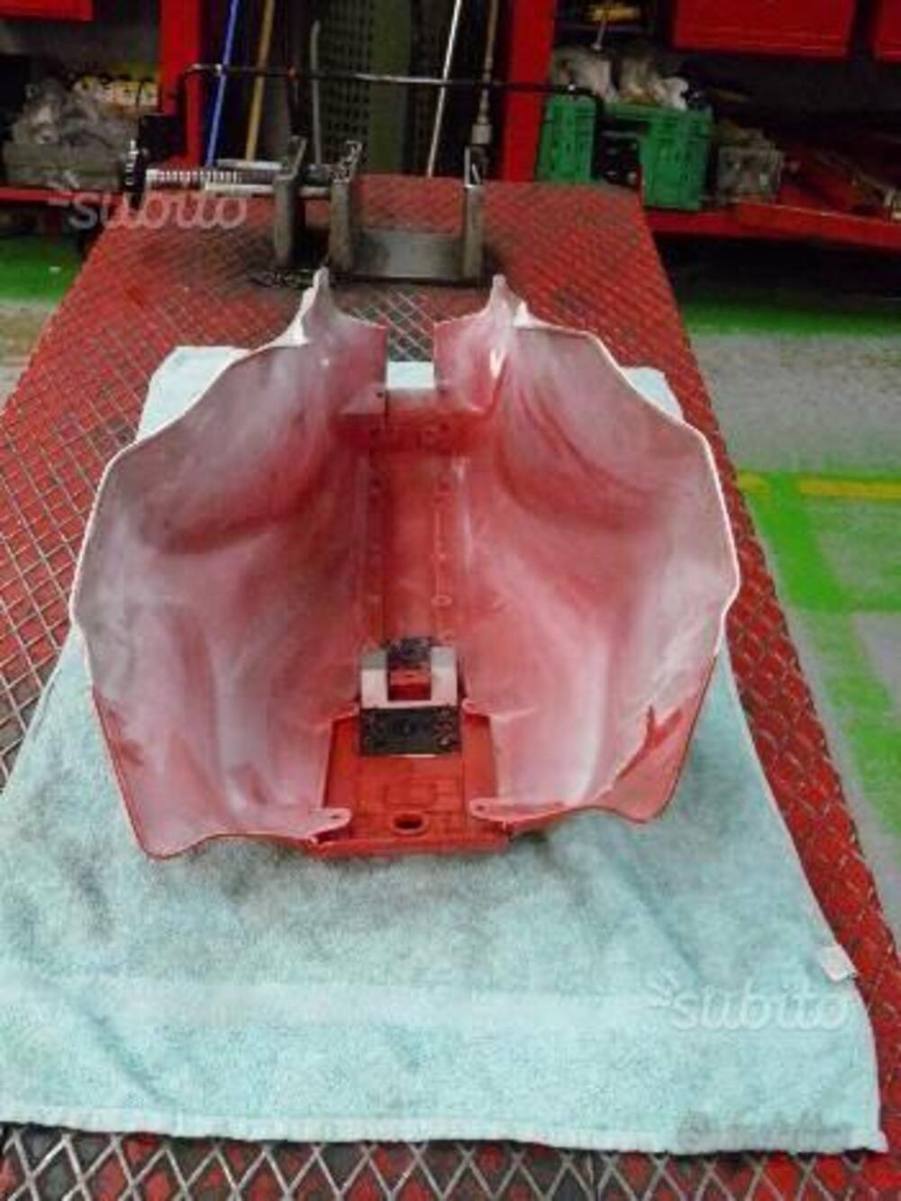 COPRISERBATOIO APRILIA NUOVO PER AF/1 50 1989 (6)