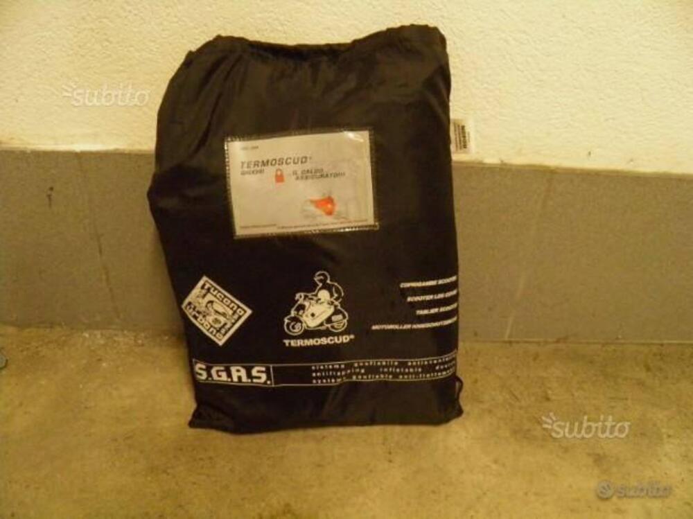 TERMOSCUD TUCANO PER HONDA JAZZ CODICE R040 Tucano Urbano