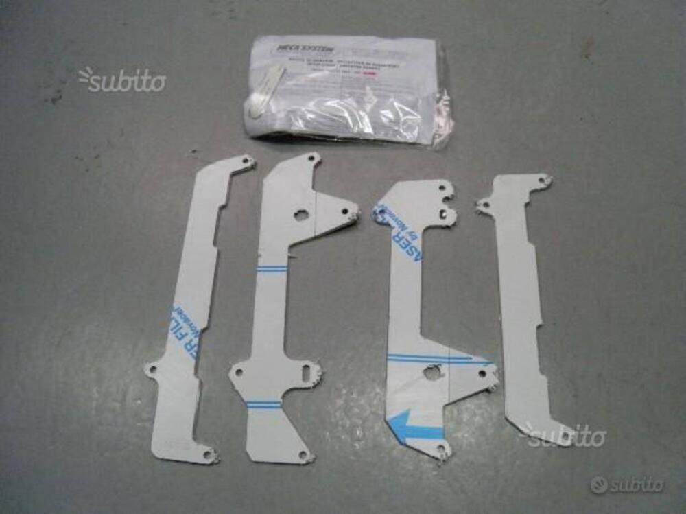KIT PROTEZIONI RADIATORE MECA'SYSTEM PER HONDA CRF (2)