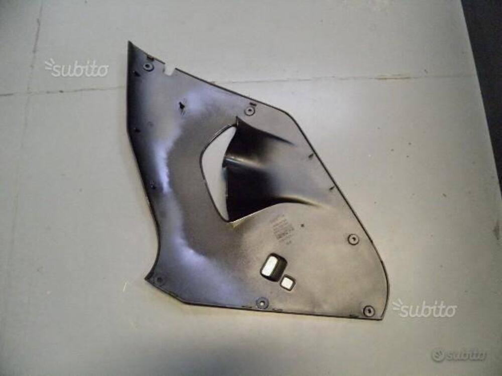 FIANCATA CARENA DESTRA GRIGIA PER APRILIA RSV 1000 (2)