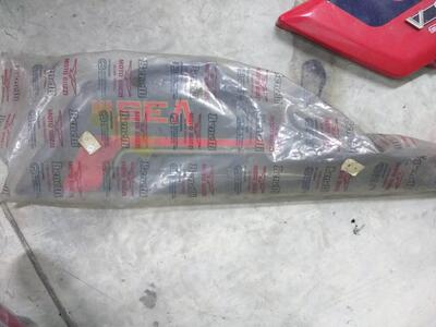 Fianchata laterale dx Guzzi V35 III Moto Guzzi