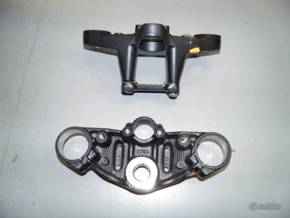 COPPIA PIASTRE FORCELLA USATE PER HONDA CB 500 F D