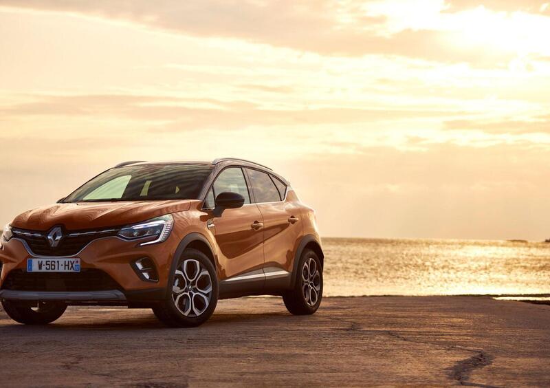 Renault Captur (2019-->>) (35)